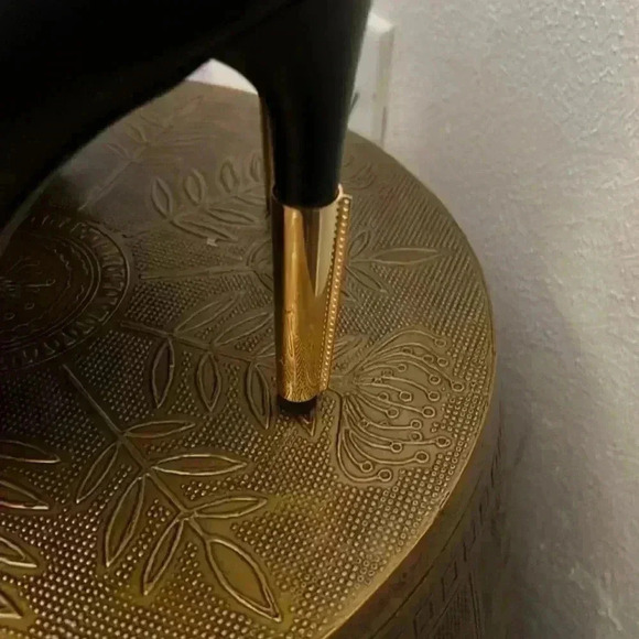 Maiyet black Hidden Platform Heels sz 10.5 - Picture 6 of 9